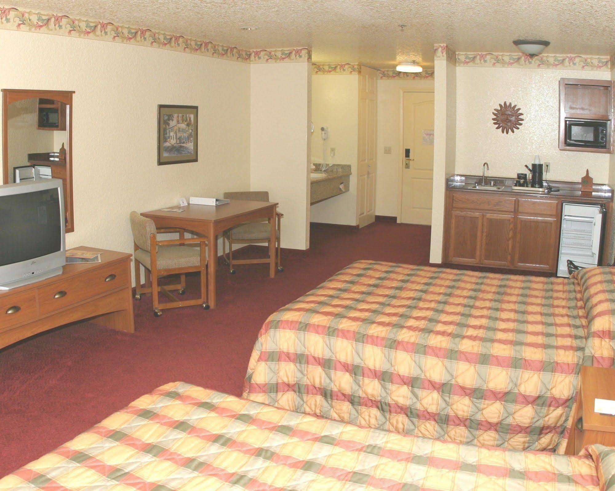 Murphys Suites Εξωτερικό φωτογραφία